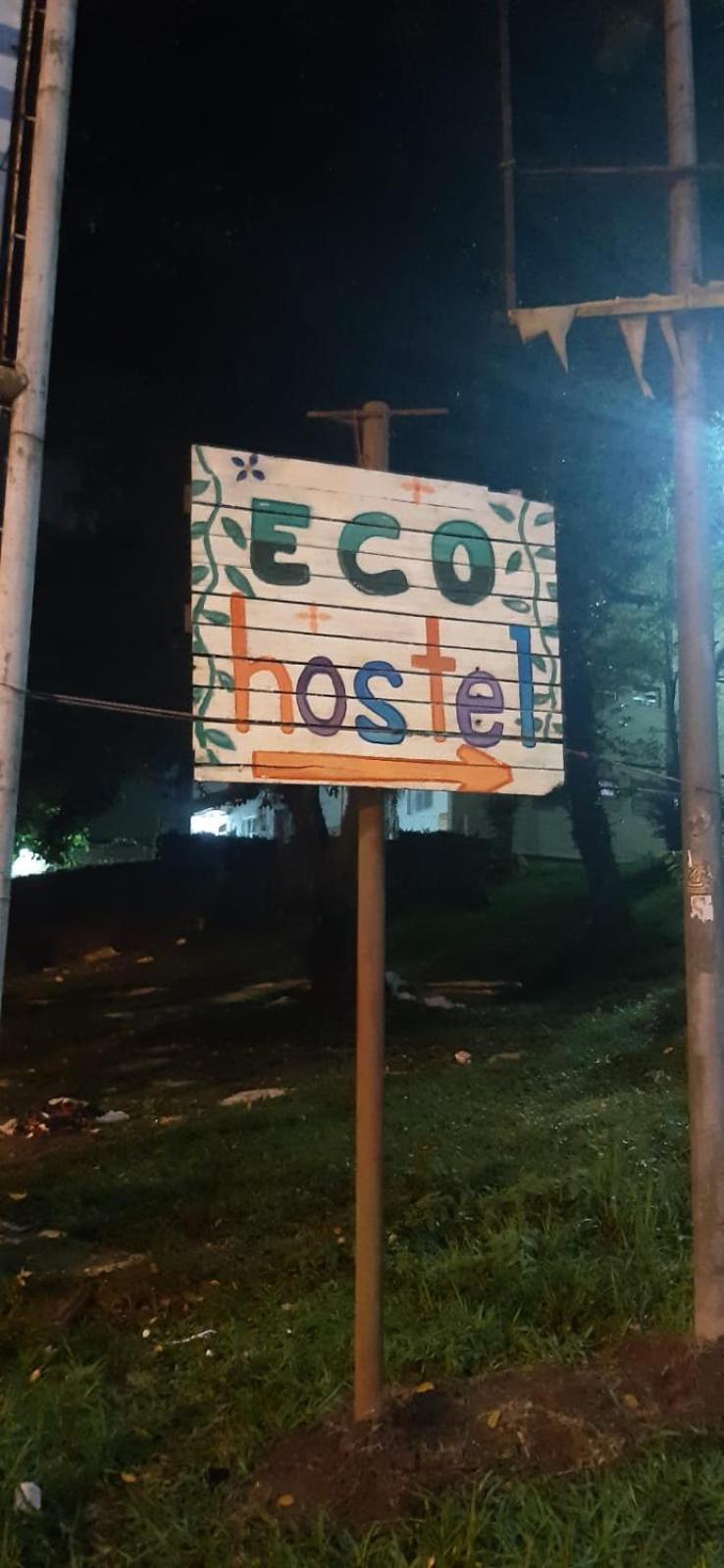 Eco 013 *